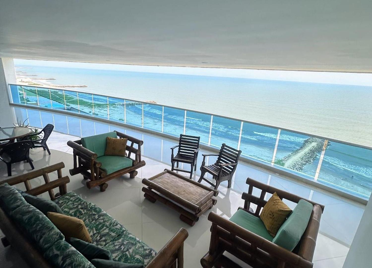Holiday home Pent House 450 Mts 360 Front Ocean View Playa Azul Cartagena