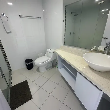 Pent House 450 Mts 360 Front Ocean View Playa Azul Сasa de vacaciones Cartagena